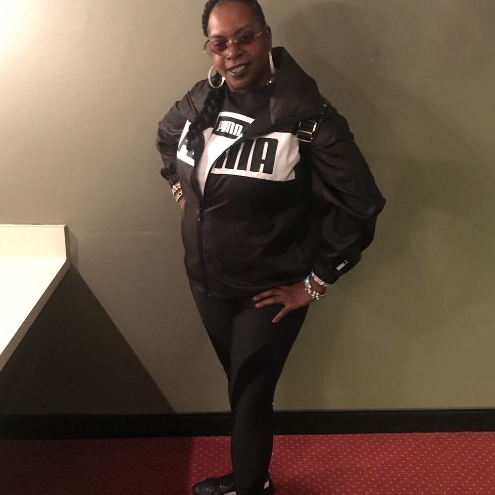 Meet your Posher, Karen